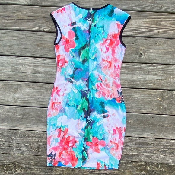Bisou Bisou floral sheath dress sleeveless with contrast Sz Small - Picture 9 of 16